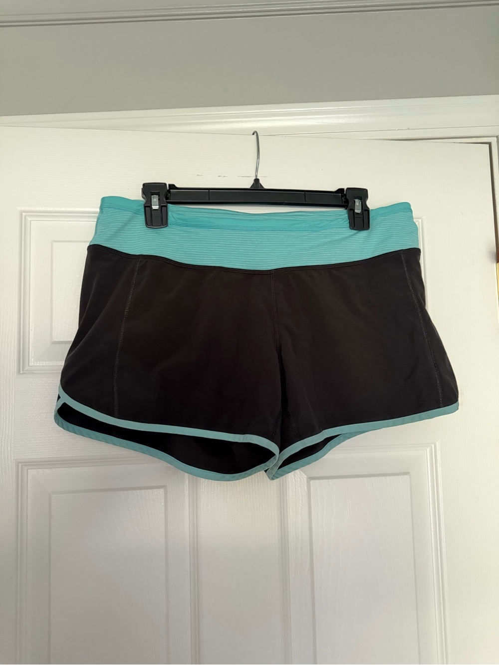 Lululemon low rise shorts